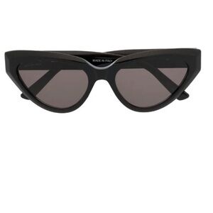 Balenciaga
Classic Logo Cat Eye Sunglasses